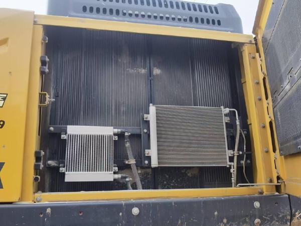 徐工XE600DKMAX履带式挖掘机