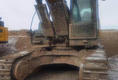 徐工XE600DKMAX履带式挖掘机