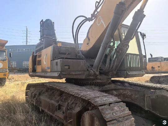 徐工XE470D履带式挖掘机