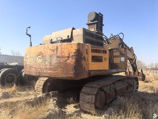 徐工XE470D履带式挖掘机