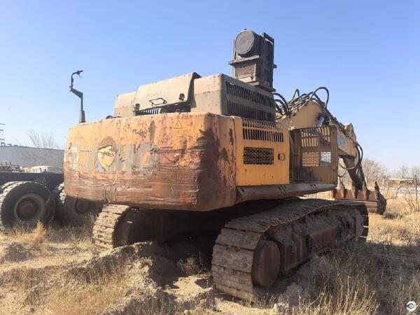 徐工XE470D履带式挖掘机