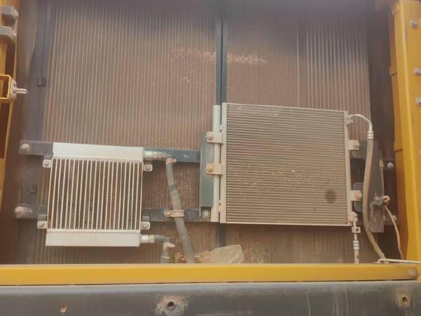 徐工XE600GK履带式挖掘机