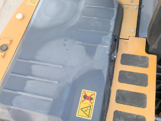 徐工XE105WG全地面起重机