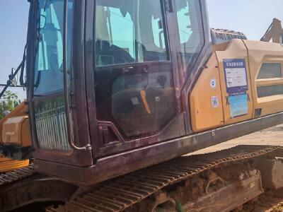 徐工XE200GA履带式挖掘机