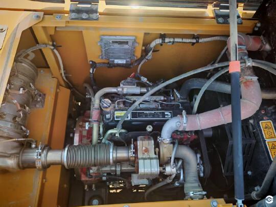 徐工XE200GA履带式挖掘机