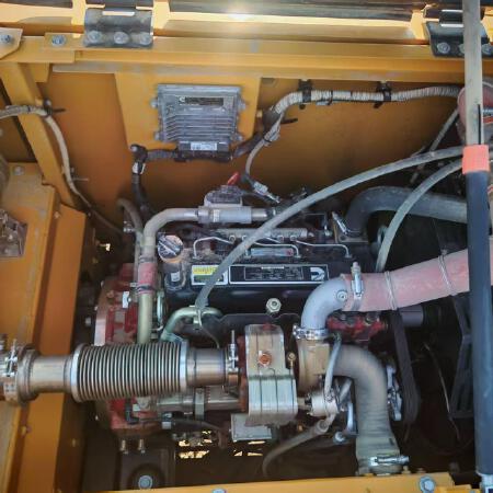 徐工XE200GA履带式挖掘机