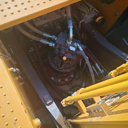 徐工XE200GA履带式挖掘机