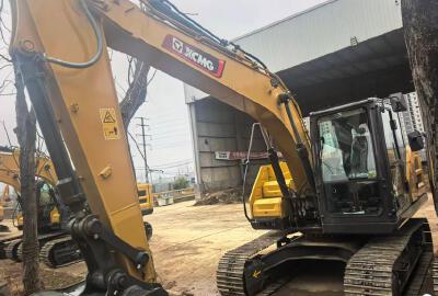 徐工XE135GA履带式挖掘机