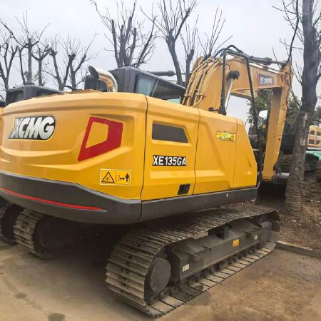 徐工XE135GA履带式挖掘机