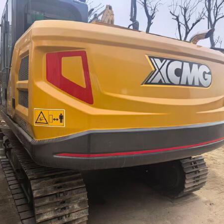 徐工XE135GA履带式挖掘机