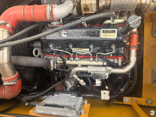 徐工XE135GA履带式挖掘机