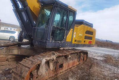 徐工XE600DKMAX履带式挖掘机