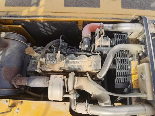 徐工XE270DK履带式挖掘机