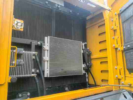 徐工XE335GK履帶式挖掘機(jī)