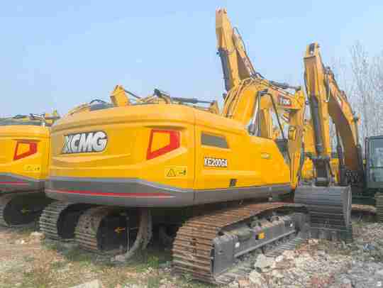 徐工XE200GA履带式挖掘机