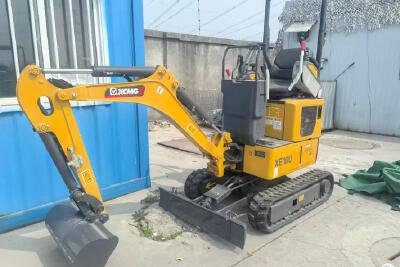 徐工XE10U履帶式挖掘機