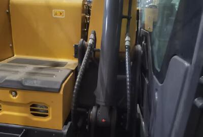 徐工XE75G履带式挖掘机