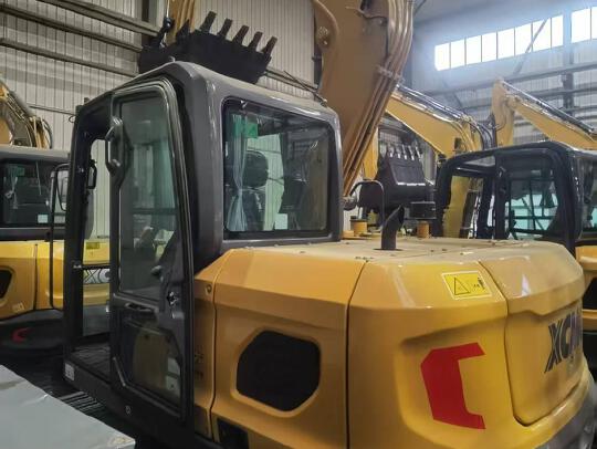 徐工XE75G履带式挖掘机