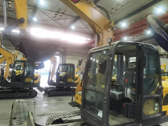 徐工XE75G履带式挖掘机