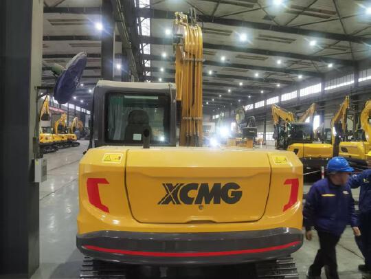 徐工XE75G履带式挖掘机