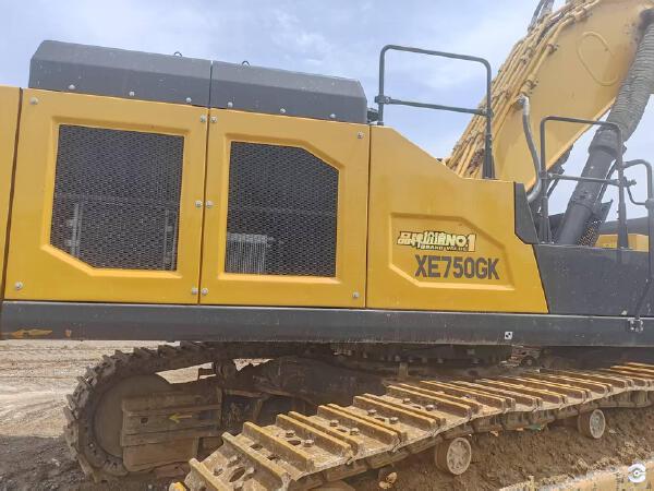 徐工XE750GK履带式挖掘机
