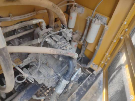 徐工XE750GK履带式挖掘机