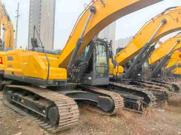 徐工XE200GH履带式挖掘机