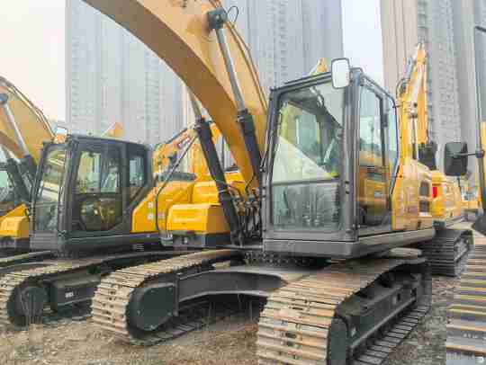 徐工XE200GH履带式挖掘机