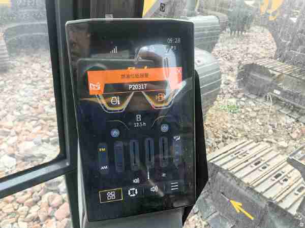 徐工XE200GH履带式挖掘机