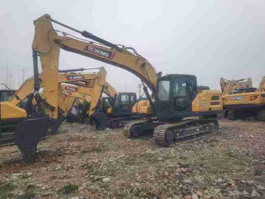 徐工XE200GA履带式挖掘机