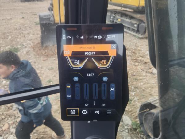 徐工XE200GA履带式挖掘机