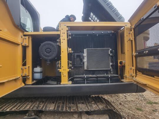 徐工XE200GA履带式挖掘机