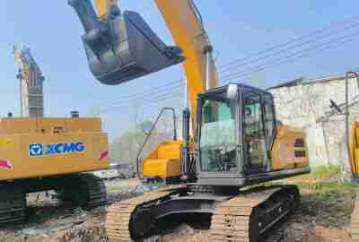 徐工XE200GH履带式挖掘机