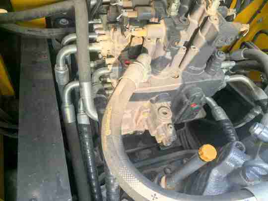 徐工XE200GH履带式挖掘机