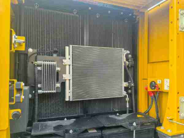 徐工XE200GH履带式挖掘机