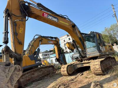 徐工XE310DA履带式挖掘机