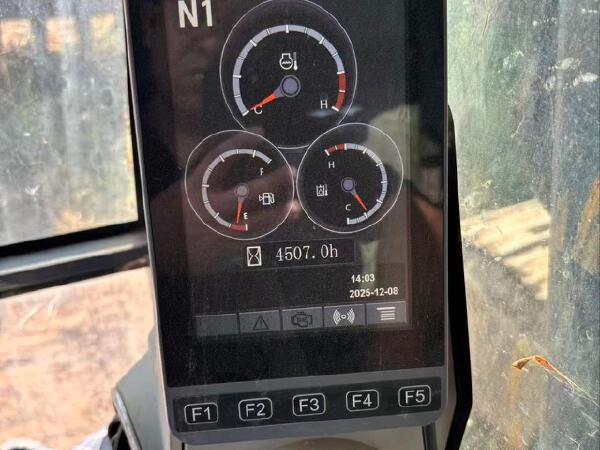 徐工XE310DA履带式挖掘机