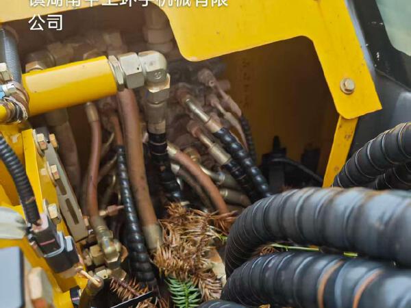 徐工XE75G履带式挖掘机