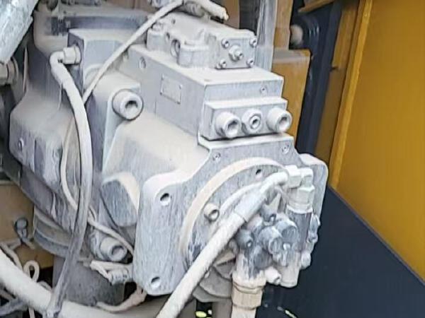 徐工XE690DK履带式挖掘机