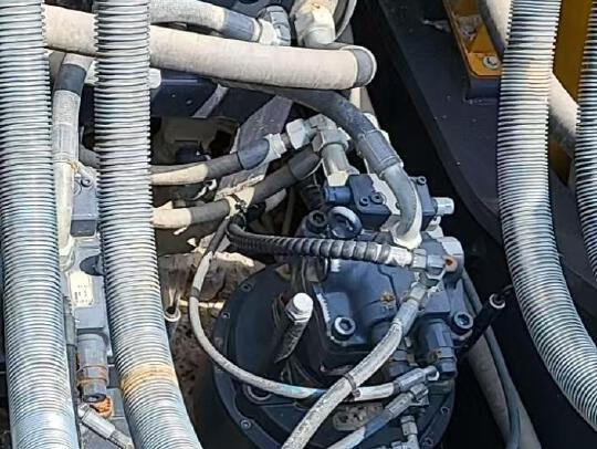 徐工XE690DK履带式挖掘机