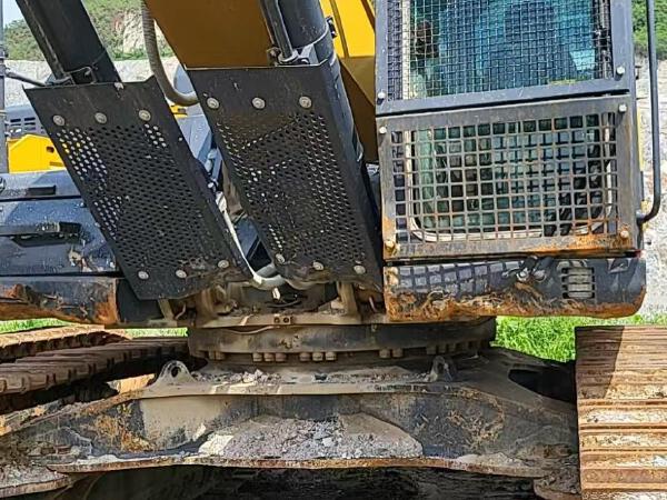 徐工XE690DK履带式挖掘机