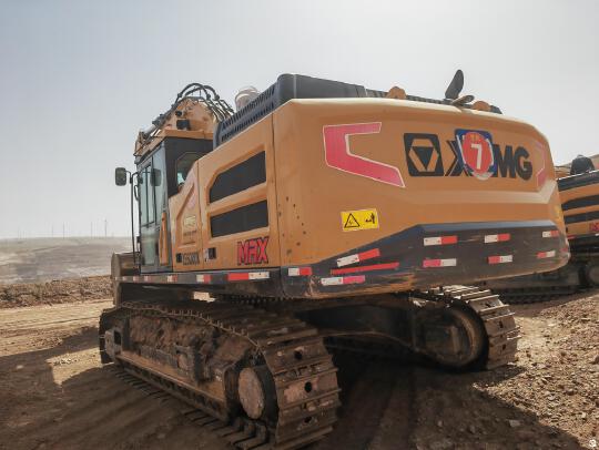 徐工XE600DKMAX履带式挖掘机