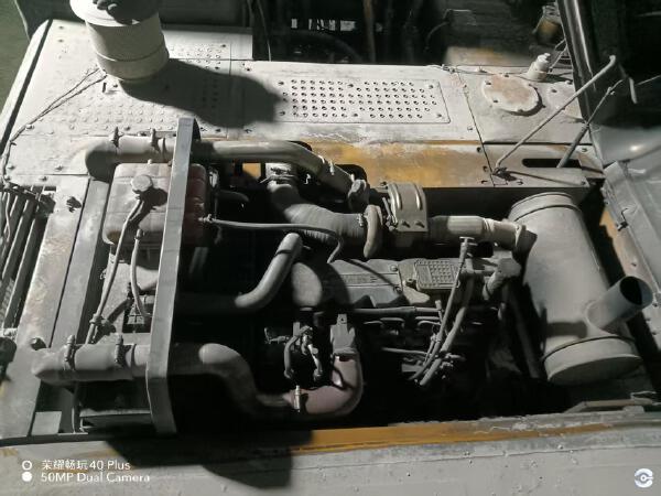 徐工XE245DK履带式挖掘机