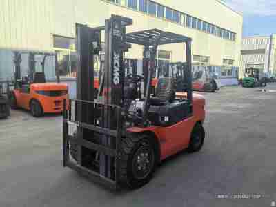 徐工XCB-D35内燃平衡重叉车3.5吨柴油叉车