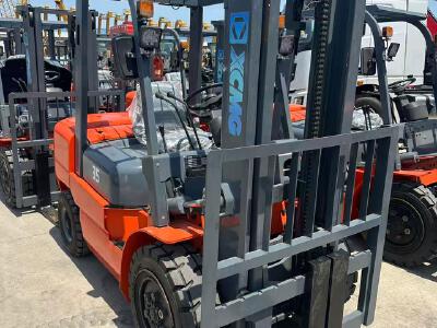 徐工XCB-D35内燃平衡重叉车3.5吨柴油叉车