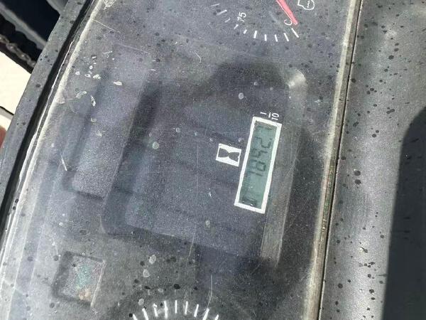 徐工XCB-D35内燃平衡重叉车3.5吨柴油叉车