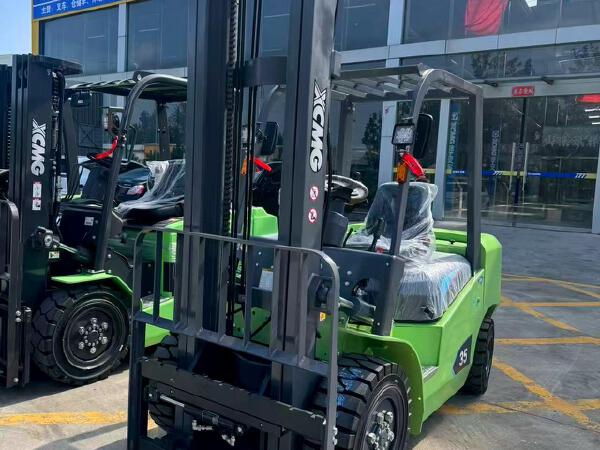 徐工XVB35Z-L3电动平衡重叉车