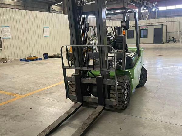 徐工XVB35Z-L3电动平衡重叉车
