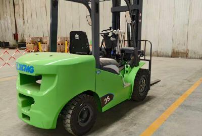 徐工XVB35Z-L3电动平衡重叉车