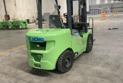 徐工XVB35Z-L3电动平衡重叉车